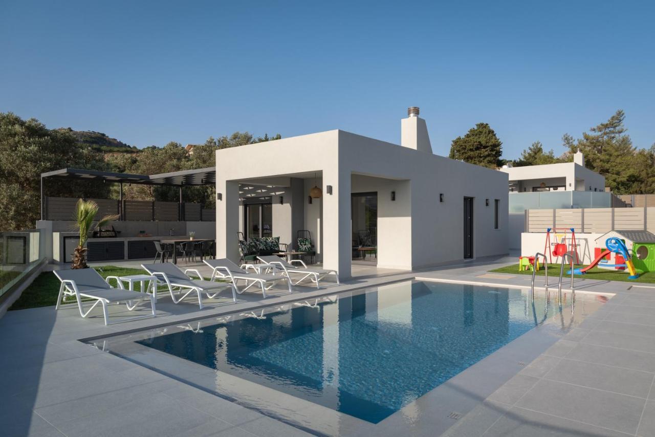 Eolides Villas , Quite Idyll Of Rural Bliss,By Thinkvilla Lambiní Dış mekan fotoğraf