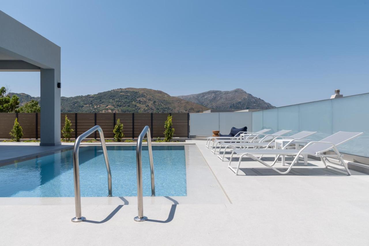 Eolides Villas , Quite Idyll Of Rural Bliss,By Thinkvilla Lambiní Dış mekan fotoğraf